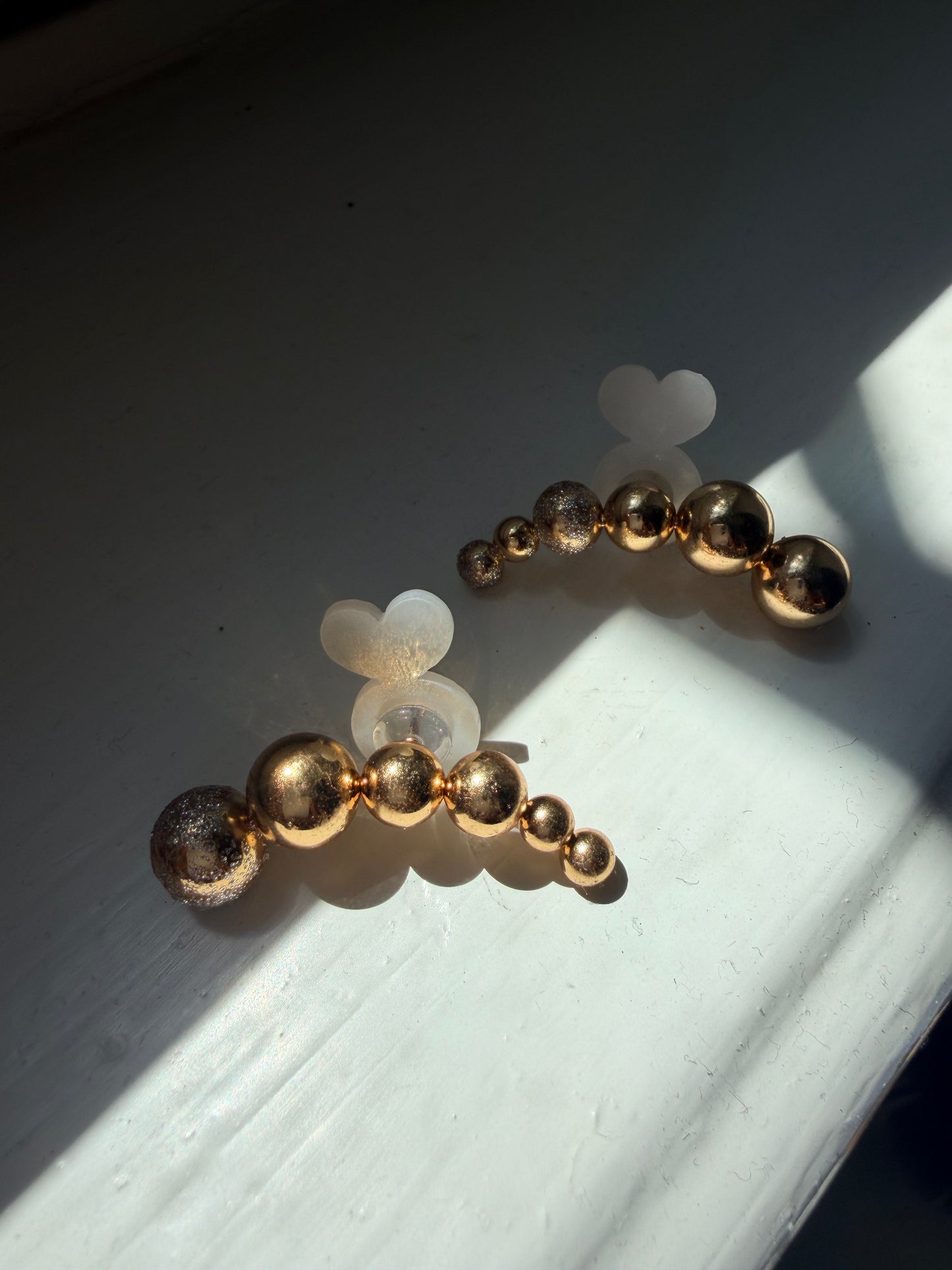Dot earrings