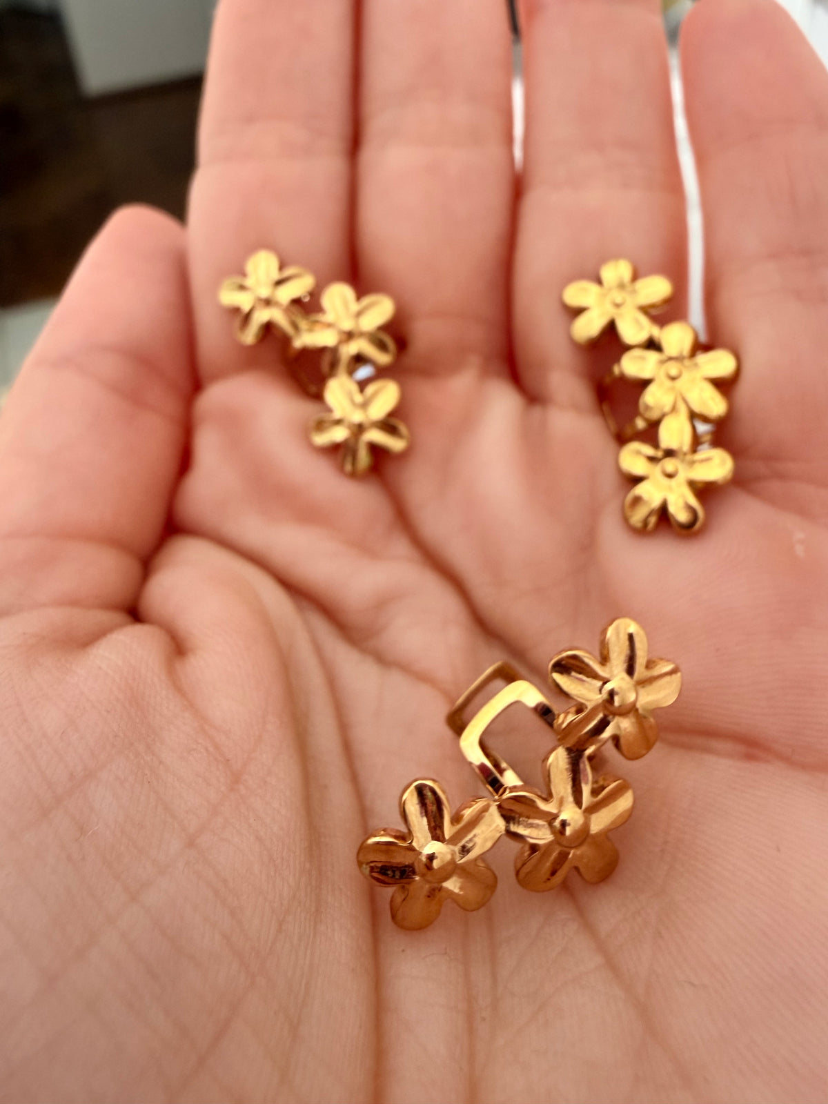 Flower Cuff